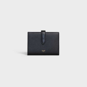 Celine Medium strap in Grained calfskin Wallets Black | CL-592989