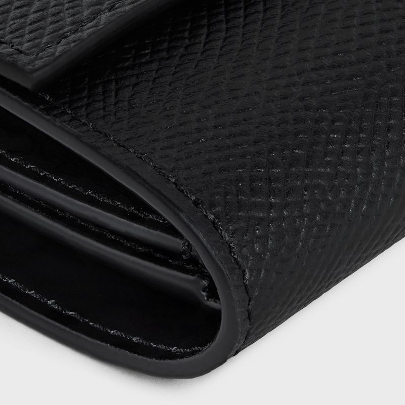 Celine Small trifold in Grained calfskin Wallets Black | CL-591795