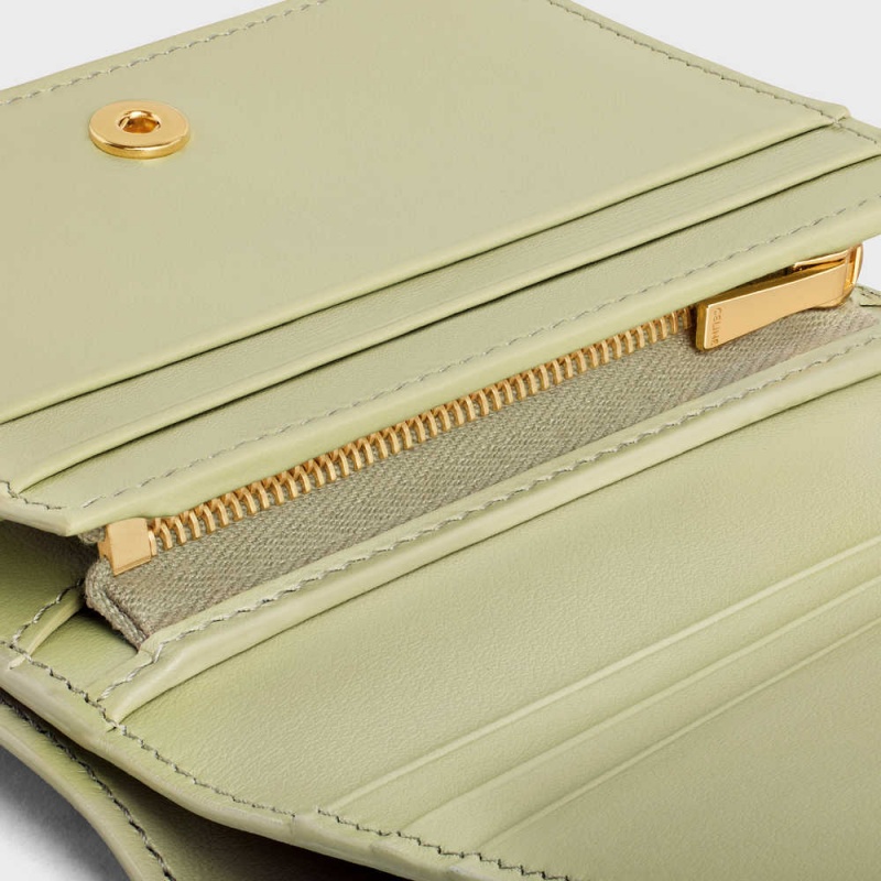 Celine TRIOMPHE COMPACT in Shiny calfskin Wallets ALMOND GREEN | CL-592966